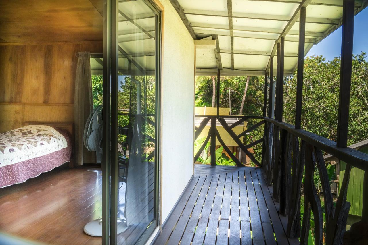 Cabanas Vaimihi Hanga Roa Exterior photo